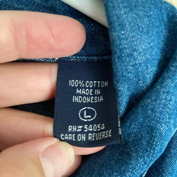 Vintage Bugle Boy Denim Shirt w/ Flamingo Appliqué on Back Sz Large - Picture 5 of 8